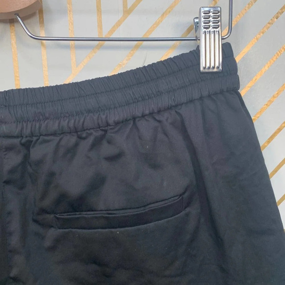 Robert Rodriguez Black Cotton Drawstring Shorts - Picture 8 of 10